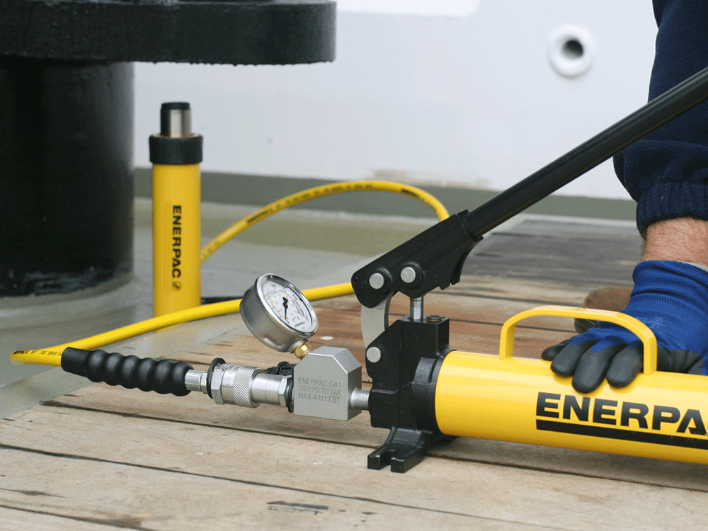 With so many hand pump models on the market, it can be difficult to know which suits your type of work best. In our latest blog article, we help you understand the different pump types and their features bit.ly/3Hwtmkj

#Enerpac #Maintenance #Pumps