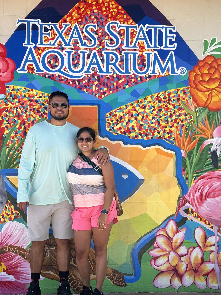 Patricia Alvarez, M.Ed. (@shyan_08) on Twitter photo Summer family vacation plus our adopted graduate. ❤️ #familyvacation #SouthPadreIsland #Godsplan <a href="/Aocho77/">Alex Alvarez M.ED</a> <a href="/AnttDelgado/">Anthony Delgado</a> <a href="/Bigwalt_20/">⚡️Walter Mejia ⚡️</a> Summer family vacation plus our adopted graduate. ❤️ #familyvacation #SouthPadreIsland #Godsplan <a href="/Aocho77/">Alex Alvarez M.ED</a> <a href="/AnttDelgado/">Anthony Delgado</a> <a href="/Bigwalt_20/">⚡️Walter Mejia ⚡️</a>