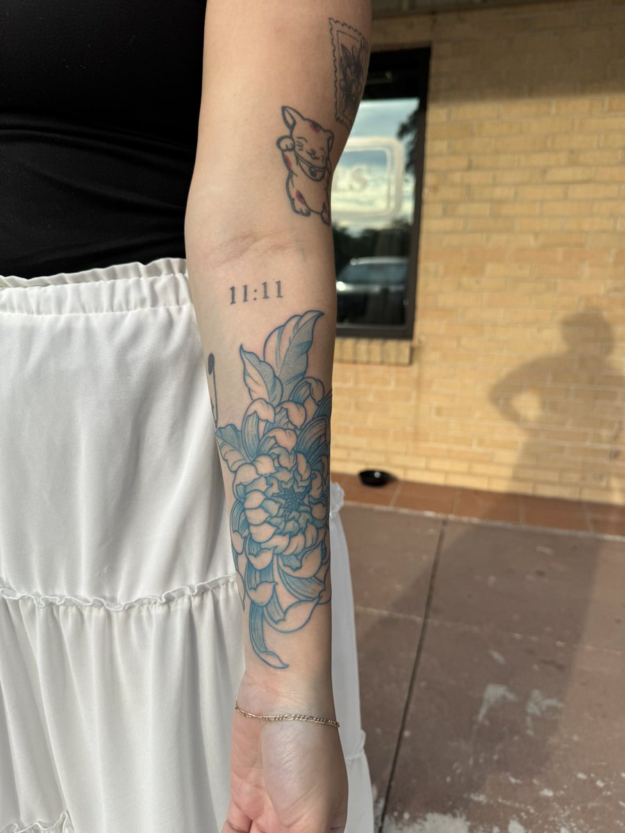 sushi date plus a tattoo date >>