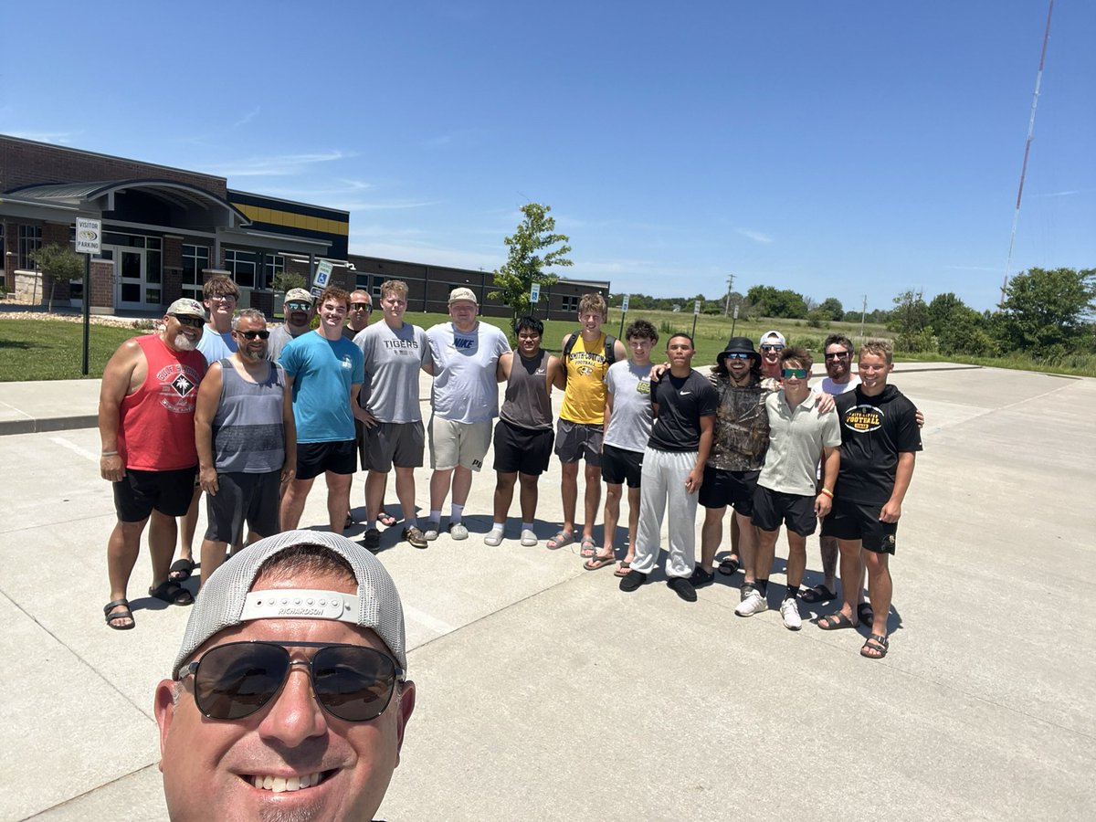 What a great Senior float trip this weekend! Great times and memories! Tiger strong and Tiger Tough! #BE #BETTER