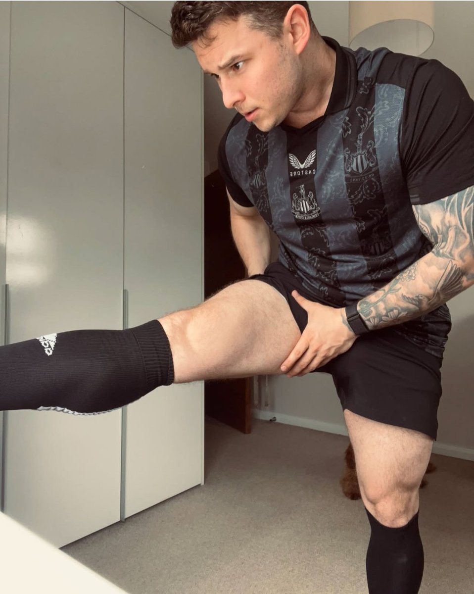 sockslove (@pornsteenn) on Twitter photo 