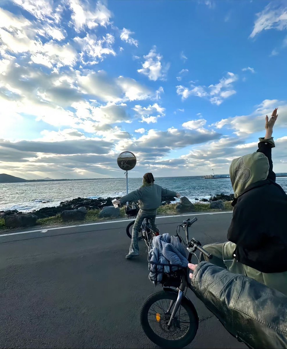 didn't sleep all night and waited for this moment.

GM GM GM ☀️