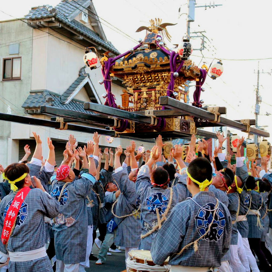 近日開催お祭り情報

■吉川八坂祭り
2025年7月19日(土)・20日(日)
埼玉県吉川市

神輿を上空へ何度も放りあげることから「暴れ神輿」と呼ばれています。
photo:@松井永一さん

on-japan.jp/home/eventinfo…

#吉川八坂祭り #吉川八坂神社例大祭 #神輿 #暴れ神輿 #祭り #夏祭り #吉川市