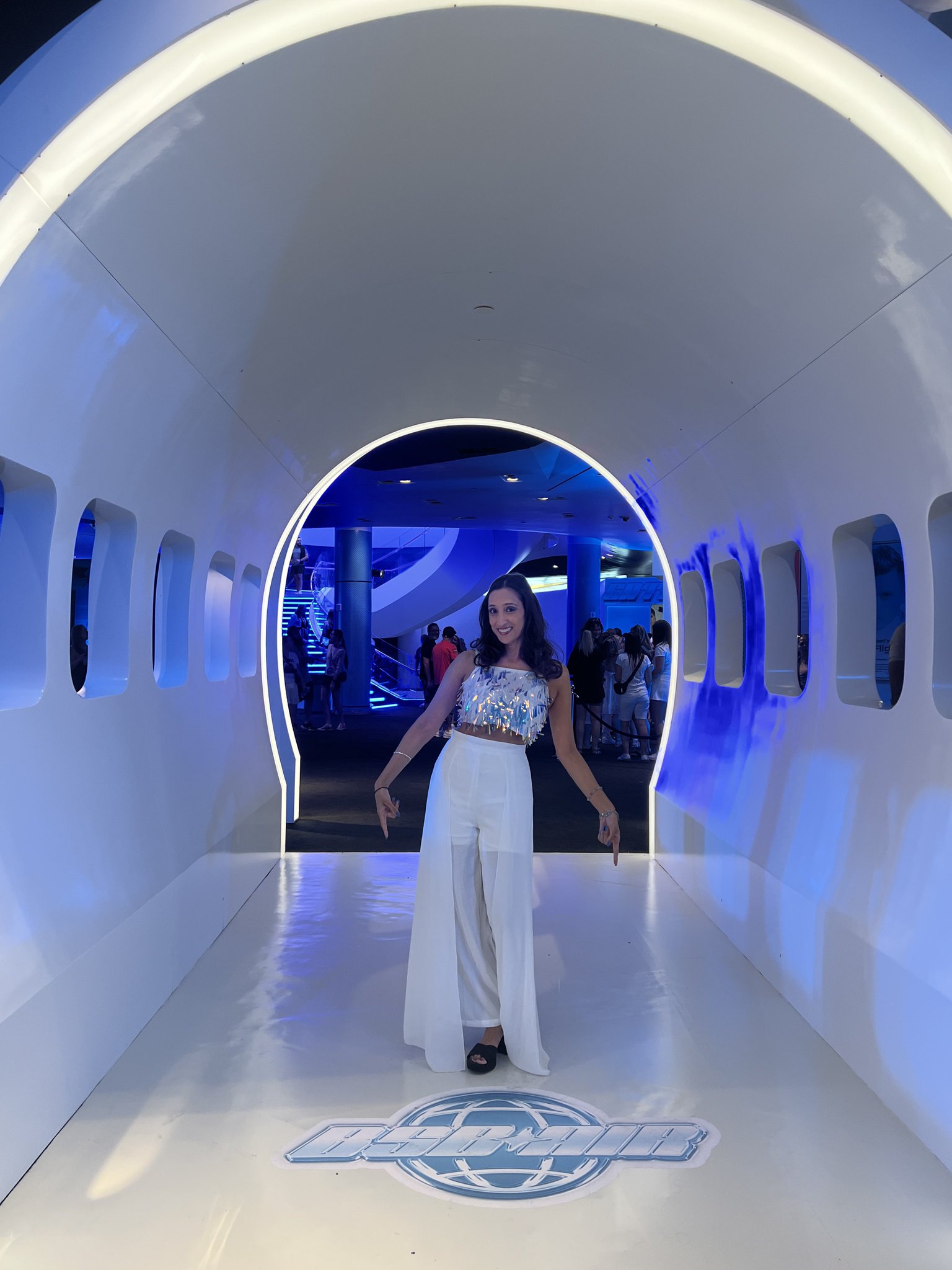 Leena Tailor on X: "Ready for take-off βοΈπ https://t.co ...