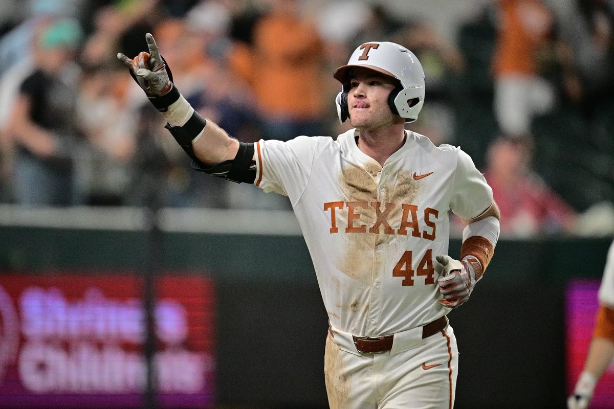#Texas OF Max Belyeu will be drafted by the  Colorado #Rockies. 

He is the first Longhorn off the board.