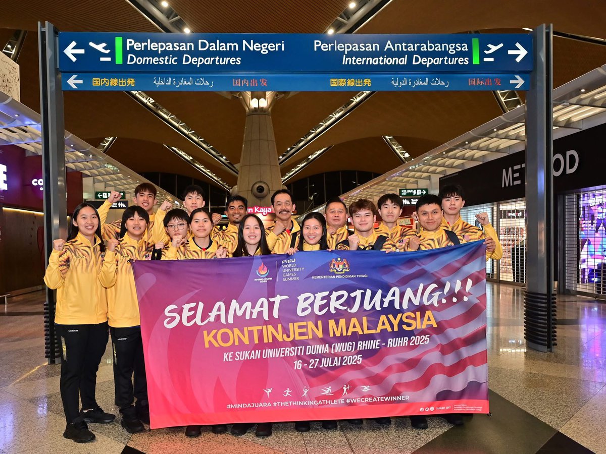 Rhine-Ruhr 2025 FISU World University Games
📍 Mülheim an der Ruhr, Germany 🇩🇪 
🗓️ 17-20 Jul (Team Event)
🗓️ 22-26 Jul (Individual Event)

🇲🇾🏸 Malaysian Players

Male Players
MS Eogene Ewe Eon
MS Kok Jing Hong
MD Bryan Jeremy Goonting
MD Muhammad Fazriq Mohamad Razif
XD Liew Xun