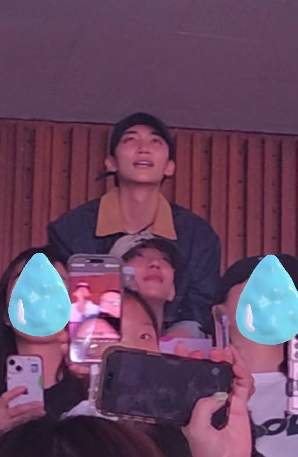 WAKE UP JIHANISTS WE'RE GETTING A CLEARER VIEW OF THE BACK HUG😭