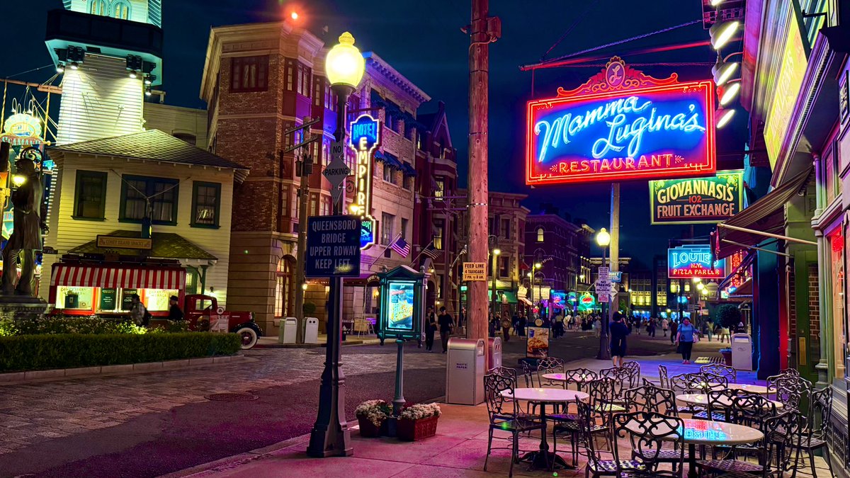 TheJapanWalk's tweet photo. Hollywood, New York, and San Francisco areas just hit different after dark ๐
https://t.co/StgQqoTyMC
Full night tour video coming soon on our YouTube channelโstay tuned!
#USJ #UniversalStudiosJapan #NightVibes #USJAtNight #JapanTravel #ThemeParkMagic https://t.co/kkrwgsYhg5