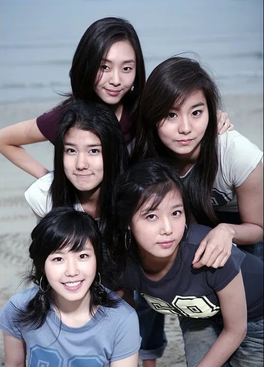 AOA Unnie tweet media