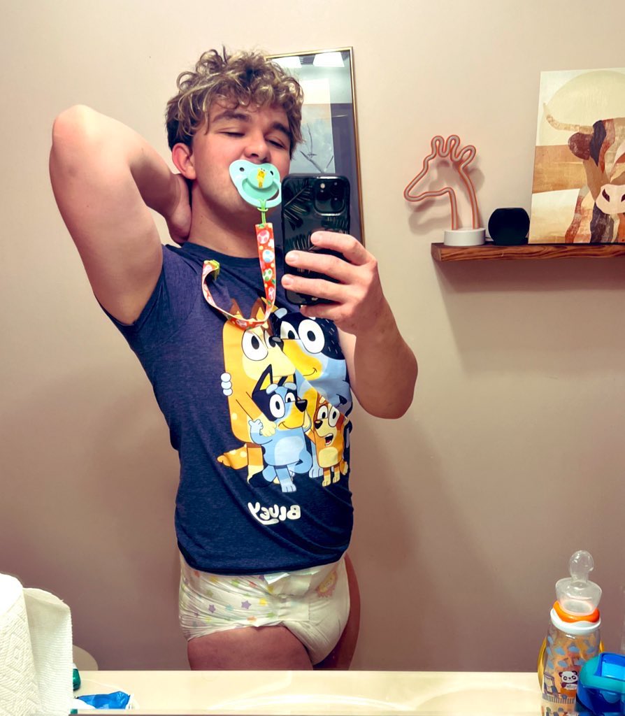 DiaperedDino🦕 tweet media
