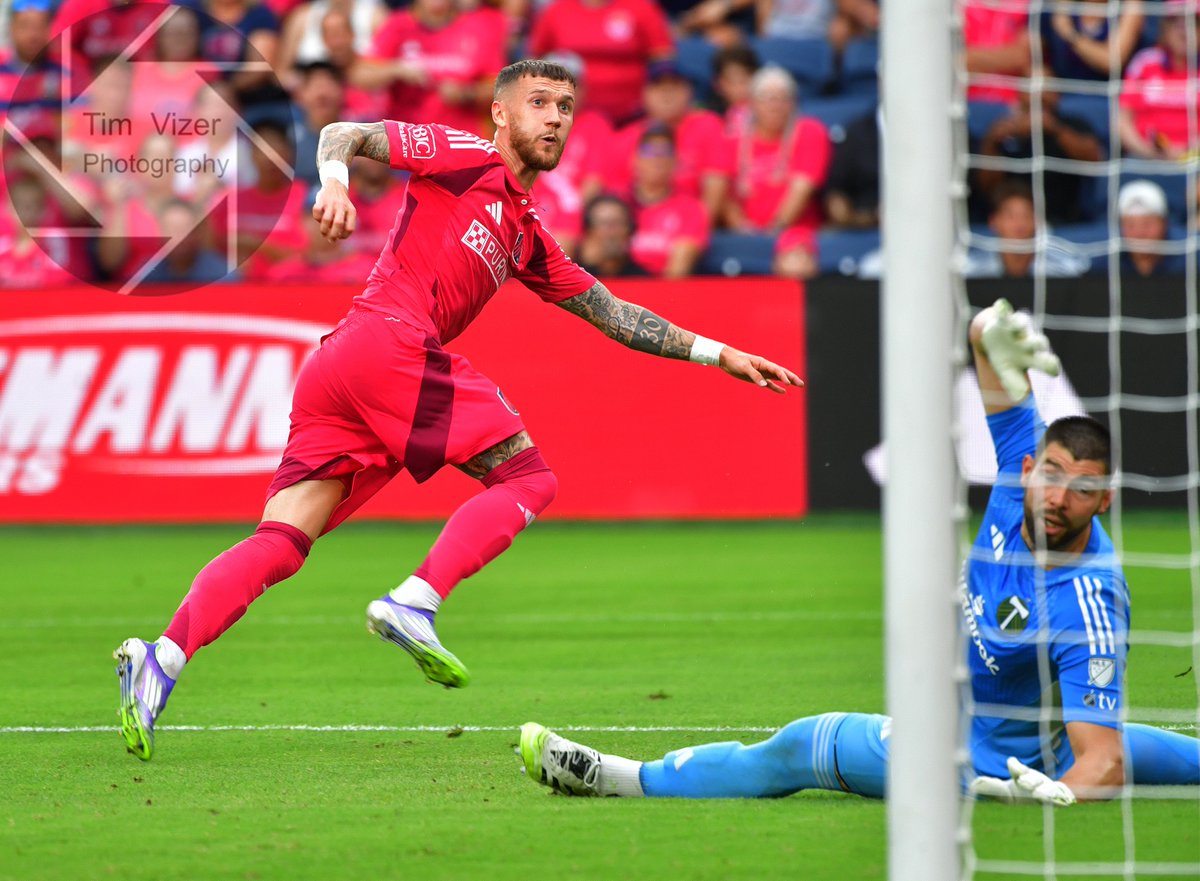 TimVizerPhoto's tweet image. STL City defeated the Portland Timbers 2-1 in a Major League soccer game at Energizer Park on Sunday. Read a Tom Timmermann @tomtimm story and see more photos at stltoday.com @stltoday @STL_SportsNews @stlCITYsc @TimbersFC timvizerphotography.com