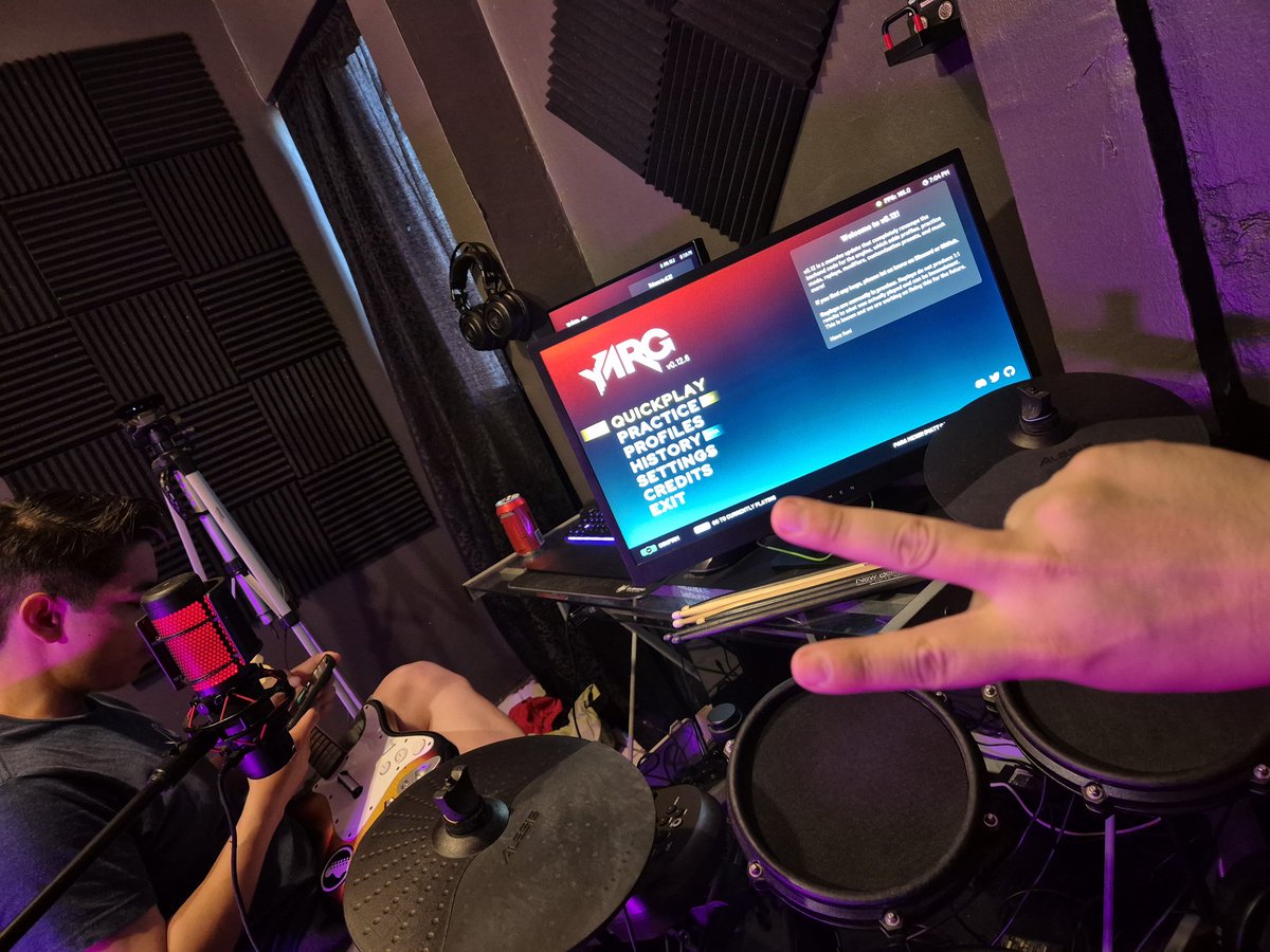 Stream Musical por lograr la meta de los 200 subs 🥰

Pidan sus canciones 🥳

twitch.tv/tipomac