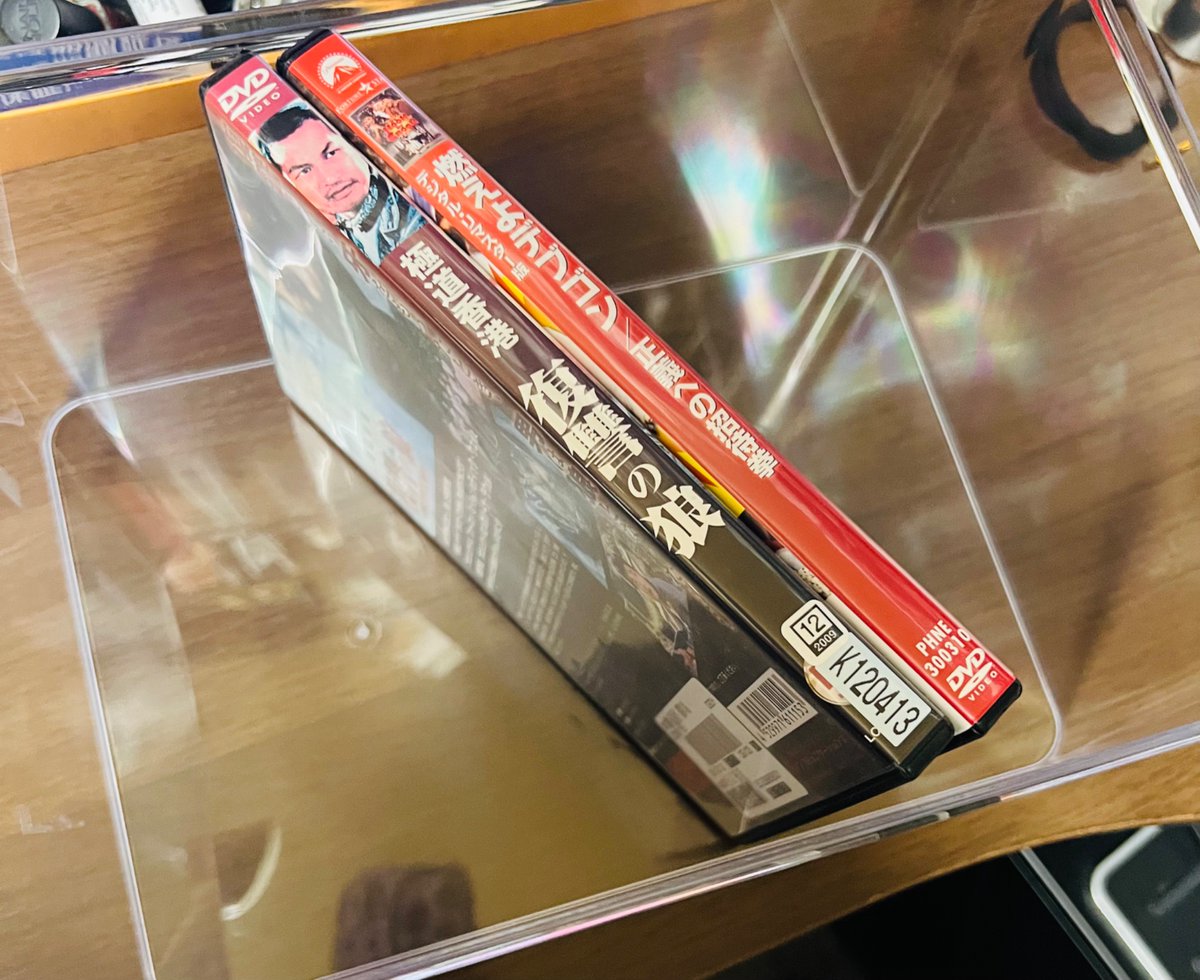 ito203's tweet image. DVDを入れようと思って買ってきたのに入らなかった箱