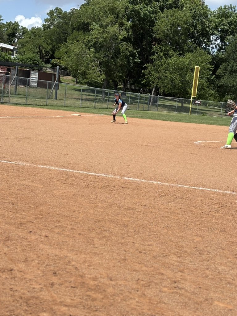 Zaylean Gonzalez tweet media