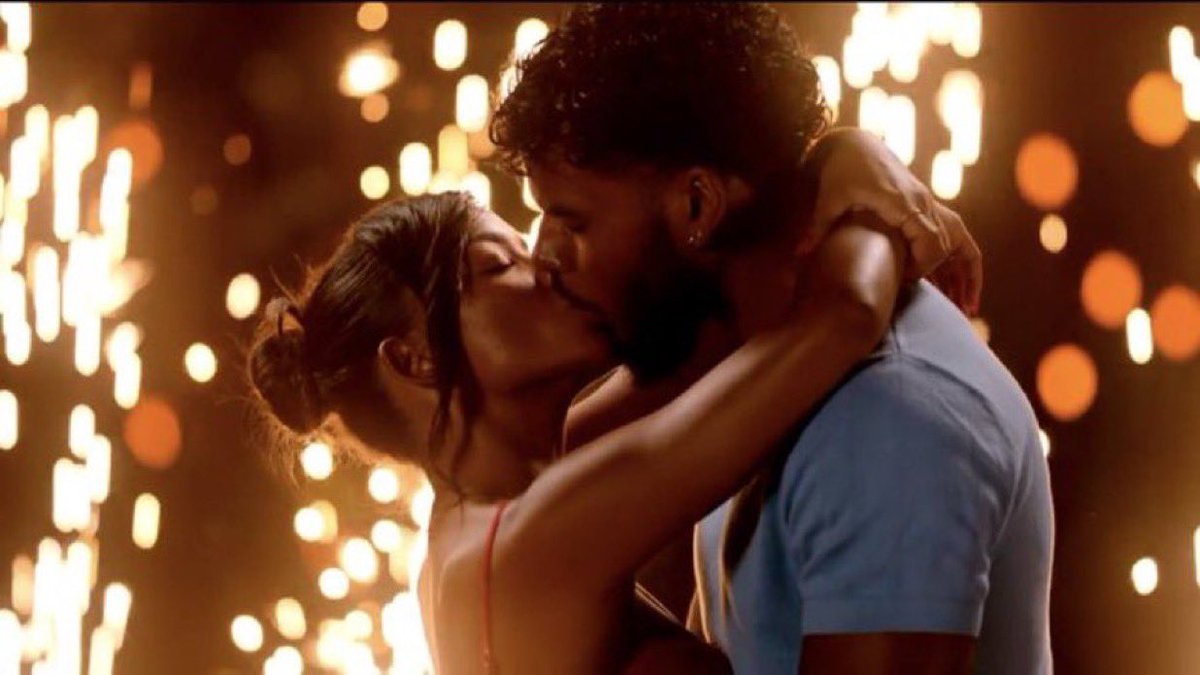 PoeticBlckgrl's tweet photo. 🥭🥭🥭🥭🥭🥭 #LoveIslandUSA https://t.co/zhkj6Sgb8m