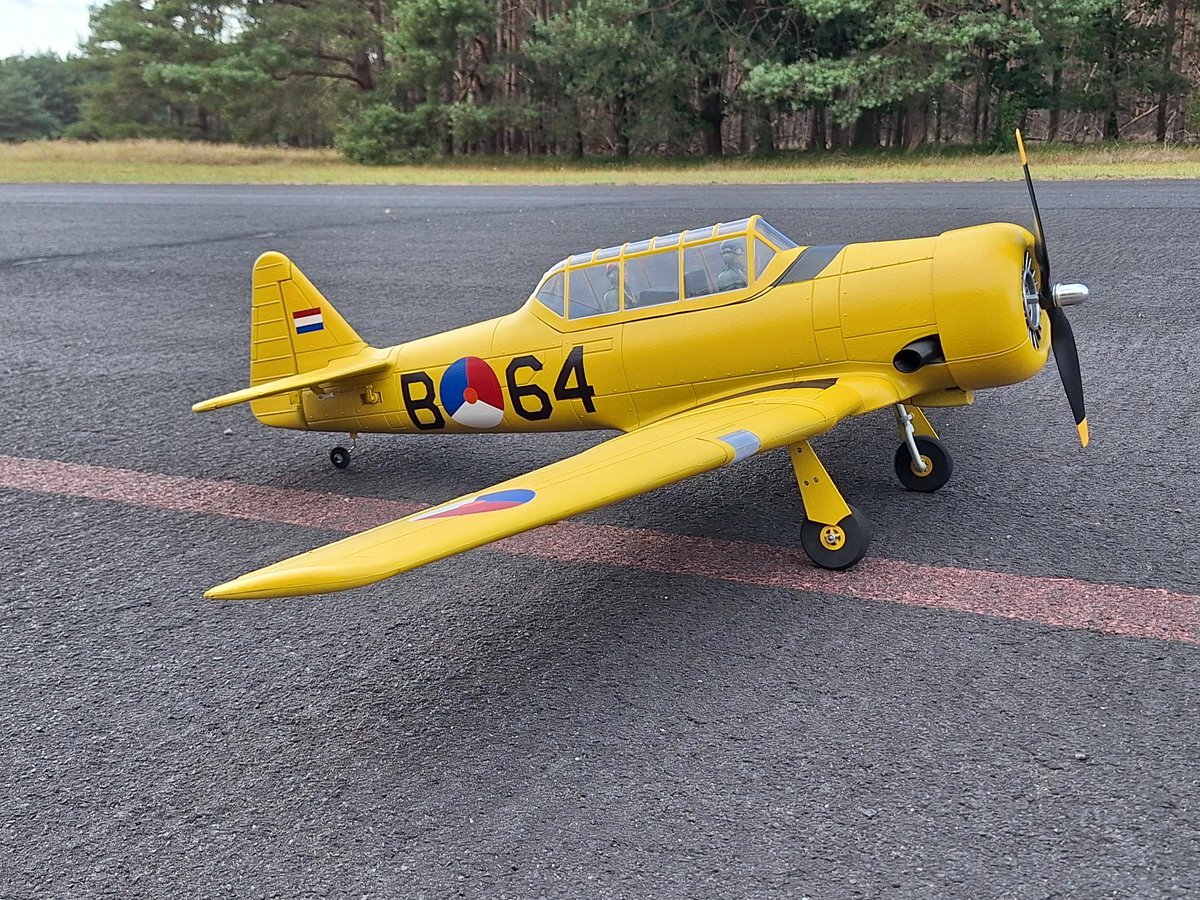 dynamhobby's tweet image. Dynam AT-6 Texan V3 – 1400mm w/ 3 Flaps
Thanks to Teun for this Dutch yellow beauty! A bold new look for a classic warbird.
dynamrc.com/products/at-6-…

#dynamrc #at6 #texan #rcAT6 #rcwarbird #rcplane #radiocontrolled #rcairplanes #modelairplane #modelflying #rcpilot #customrc