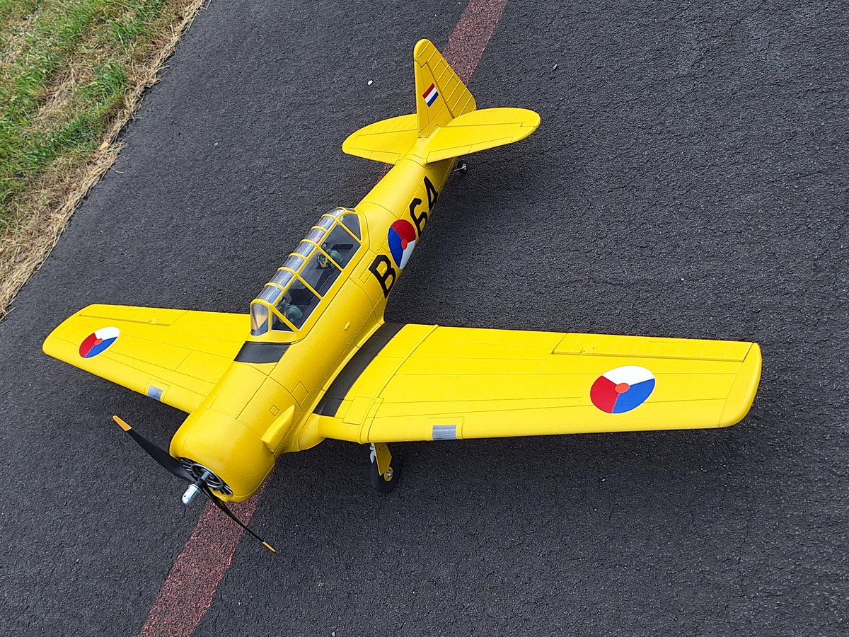 dynamhobby's tweet image. Dynam AT-6 Texan V3 – 1400mm w/ 3 Flaps
Thanks to Teun for this Dutch yellow beauty! A bold new look for a classic warbird.
dynamrc.com/products/at-6-…

#dynamrc #at6 #texan #rcAT6 #rcwarbird #rcplane #radiocontrolled #rcairplanes #modelairplane #modelflying #rcpilot #customrc