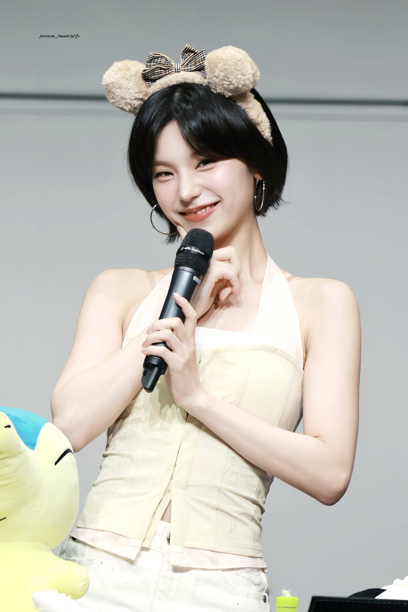 250712 SW Japan ᥫᩣ  

😊

#있지 #ITZY #예지 #YEJI