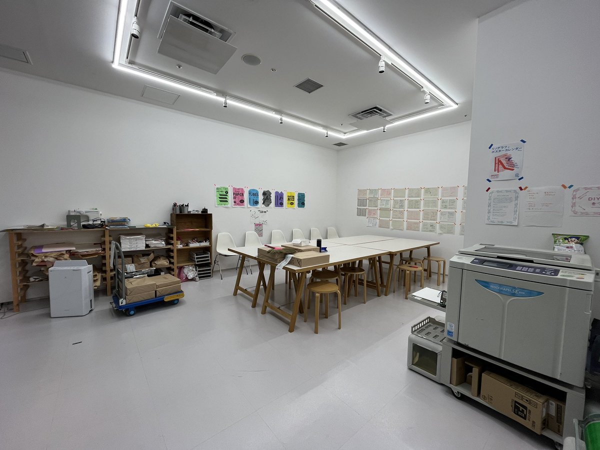 hikarie8's tweet image. 個人が日々の生活のなかで実践しているDIYの手順を“レシピ”たち。ワークショップ作品も展示しています #夏のZINE祭り
