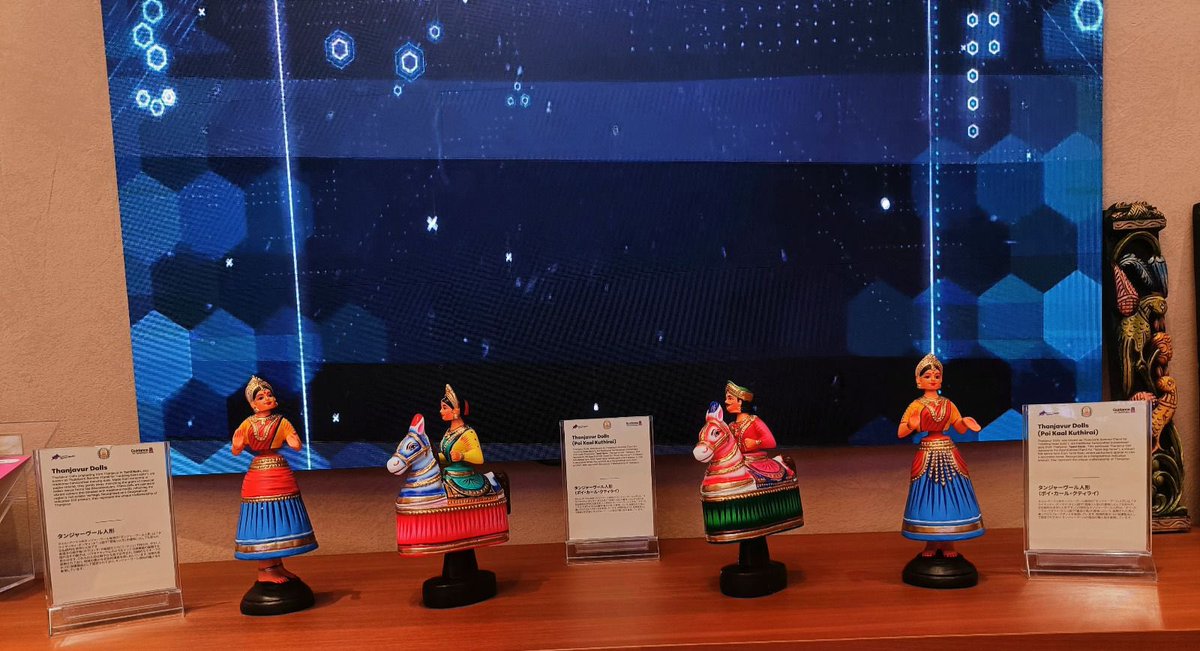 Thanjavur Dolls from the Indian State of Tamil Nadu are on display at the India Pavilion – Bharat at Osaka Expo. These hand-crafted terracotta figures reflect a folk tradition known for its distinctive craftsmanship and gentle movement.

 #IndiaAtExpo2025 #BharatAtExpo2025