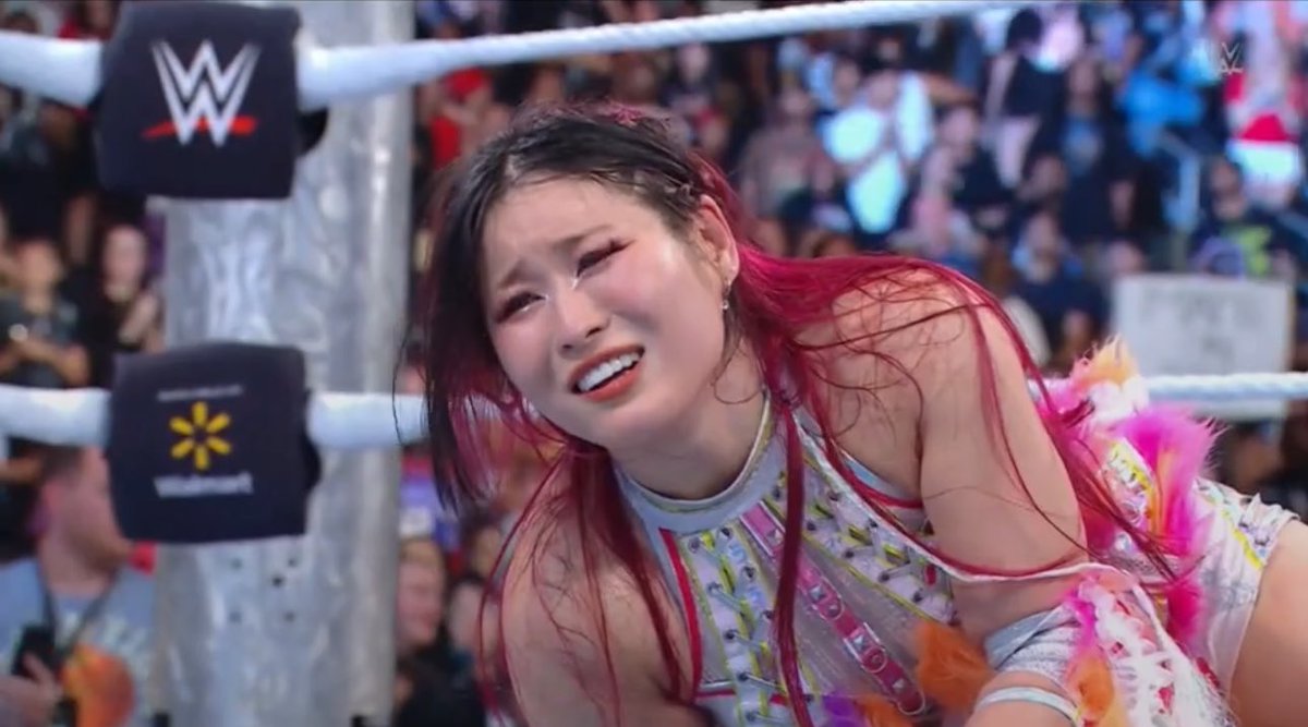 iyosthelimit's tweet image. i feel so bad for iyo.
gave her an unexpected title win, huge wrestlemania win, she got incredibly over with the crowd and they just did nothing with her reign after…
on the bright side, now that she’s free she’ll get to wrestle weekly again which she should’ve BEEN doing.
