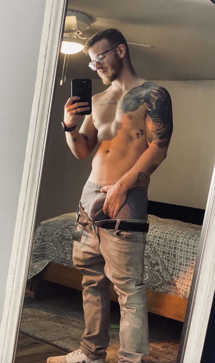 itstylerokay's tweet photo. @coryandersx @runskifvck yes! 💦 https://t.co/xqV7MF02dm