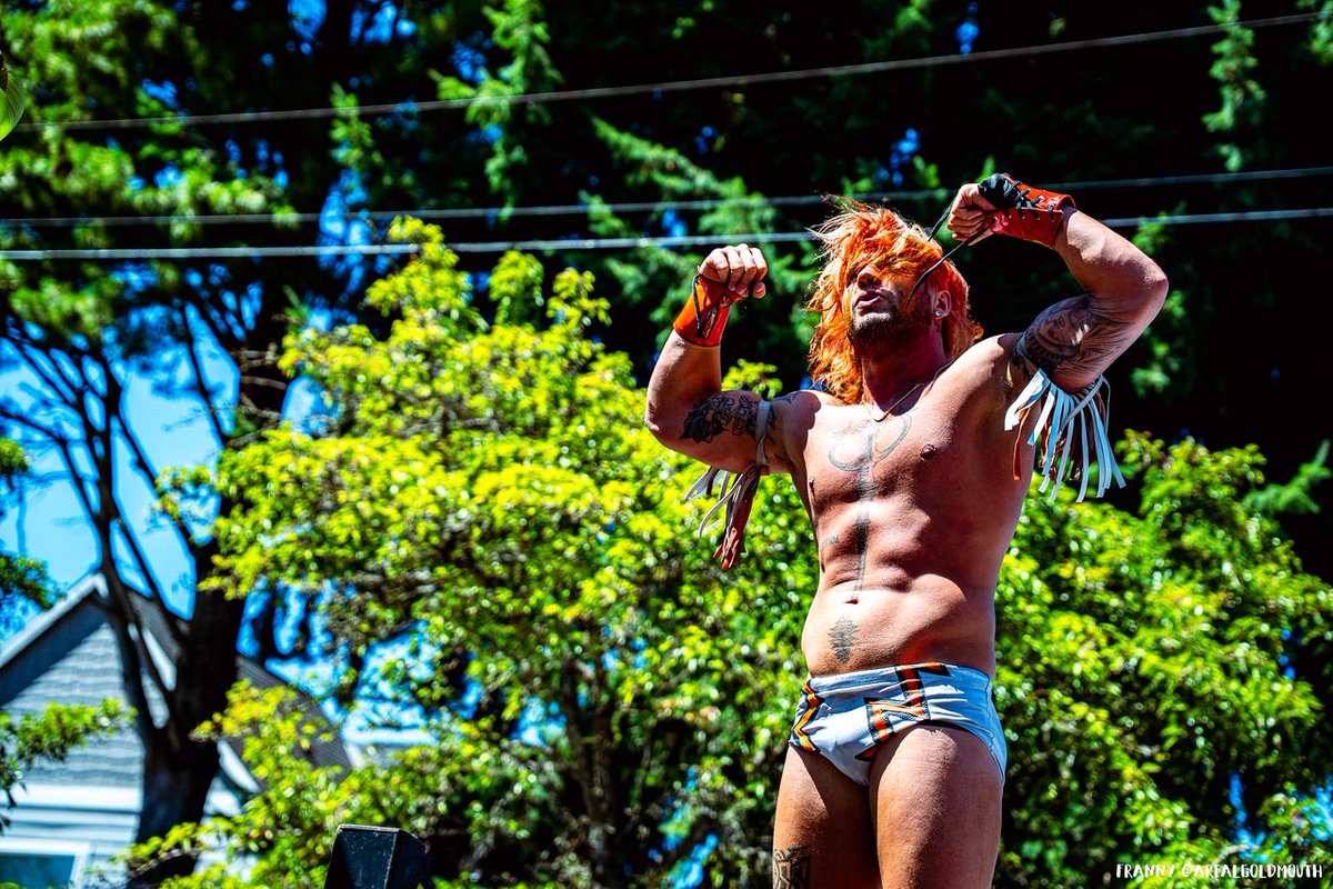 TOTAL. ELIMINATION. 🦿🦿💥💥⚡️☣️ <a href="/LiveWire_C/">Livewire Charlie</a> 
📸 <a href="/arealgoldmouth/">franny with a why</a>
•
•
•
#LiveDanger #Prowrestling #wrestling #tacoma #washington #tacomaporchfest #indywrestling #BoomBoomFirepower