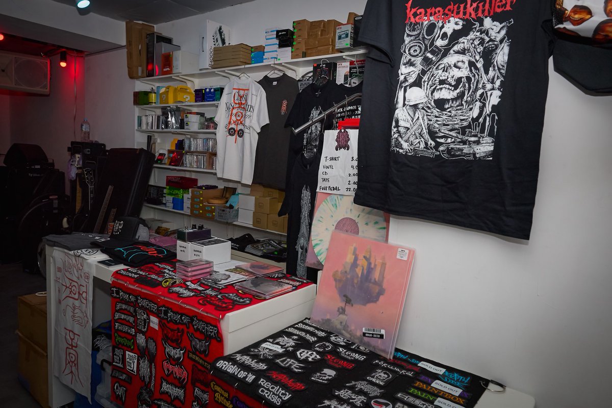 KarasuKiller tweet media