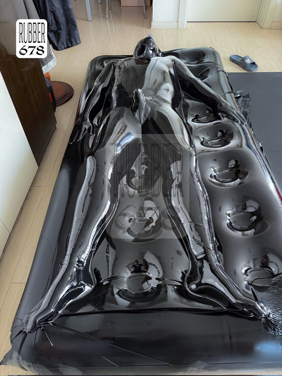 来呀，一起上床睡觉（bushi）