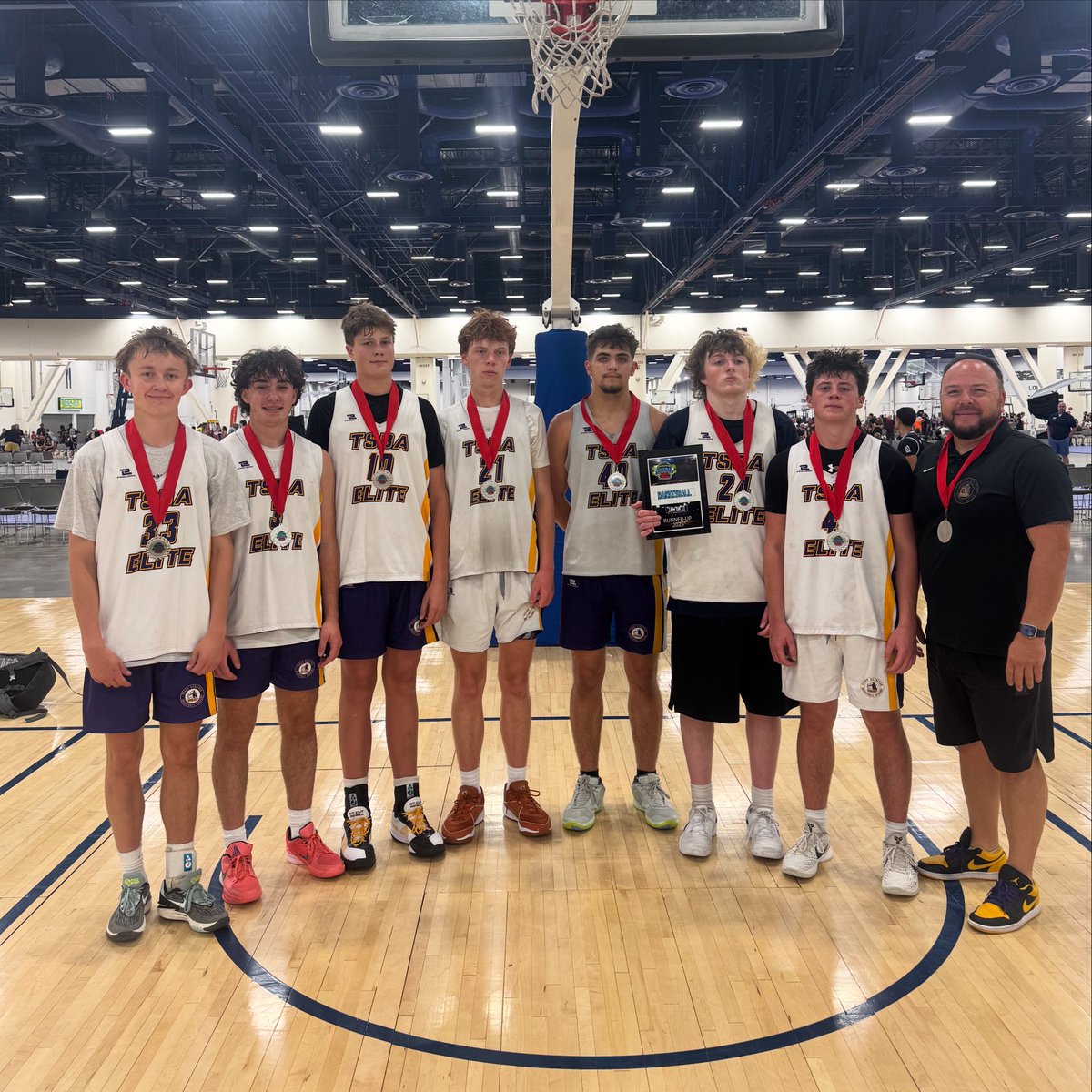 TSBA 17U finishes 2nd at the Coast  National Championships 🏀💜💛