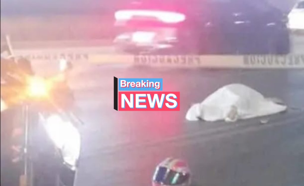 HalconOnce's tweet photo. Una pareja de motociclistas se accidentan en Circuito Interior esquina con Norte 174 en la colonia #PensadorMexicano. 

El conductor lesionado, mientras que su acompañante, una mujer pierde la vida. https://t.co/x8k9mdWjgp