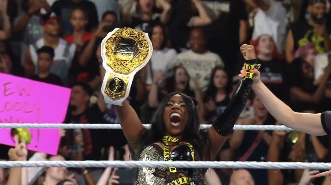 DaBexsterioway's tweet photo. It was indeed a great night for #GlowFire
#WWEEvolution
ππ₯β οΈπ https://t.co/Ysahkoyk6P