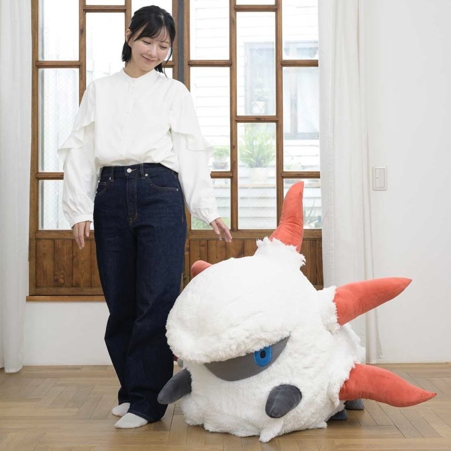 <a href="/sinnoh_CEO/">Sinnoh🌙</a> Imagine having a Larvesta on your team for the entire run… and it still being unevolved at Level 58 when you reach the Elite Four 😭