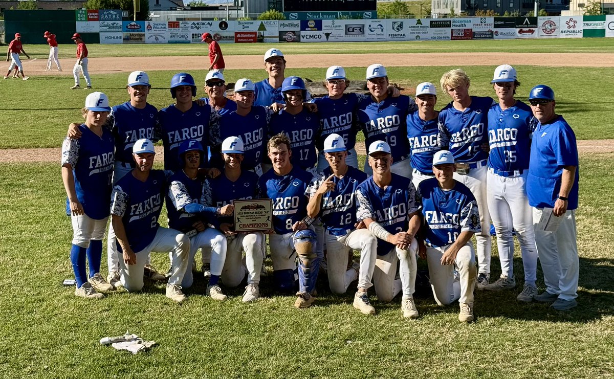 Post400Baseball's tweet image. The Stars won the championship of the Bozeman tournament!
Stars- 10, Bozeman- 9
Player of the game, Coleston Senn
Kane Mathiason signed the 3-hit bat!
#post400