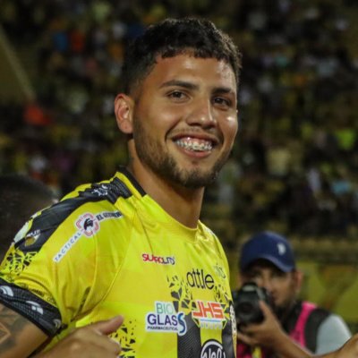 Brayan Castillo y Luis "Cariaco" González, hoy marcaron los goles del Deportivo Táchira en el triunfo 2-1 ante Monagas SC, excelente debut de González.  Asistencias de Carlos Sosa.
