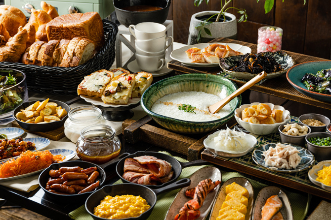 jalannet's tweet image. #池袋 #朝食ビュッフェ
池袋駅周辺で楽しめるモーニングビュッフェをご紹介🍽️朝から美味しいご飯をたくさん食べて夏を乗り切りましょう😋

🍽️SALVATORE CUOMO &amp;amp; BAR 池袋店【池袋駅より徒歩3分】
イタリアンで朝粥。驚きと癒しの和洋ビュッフェ。
［提供時間］7時～10時（最終入店9時30分）…