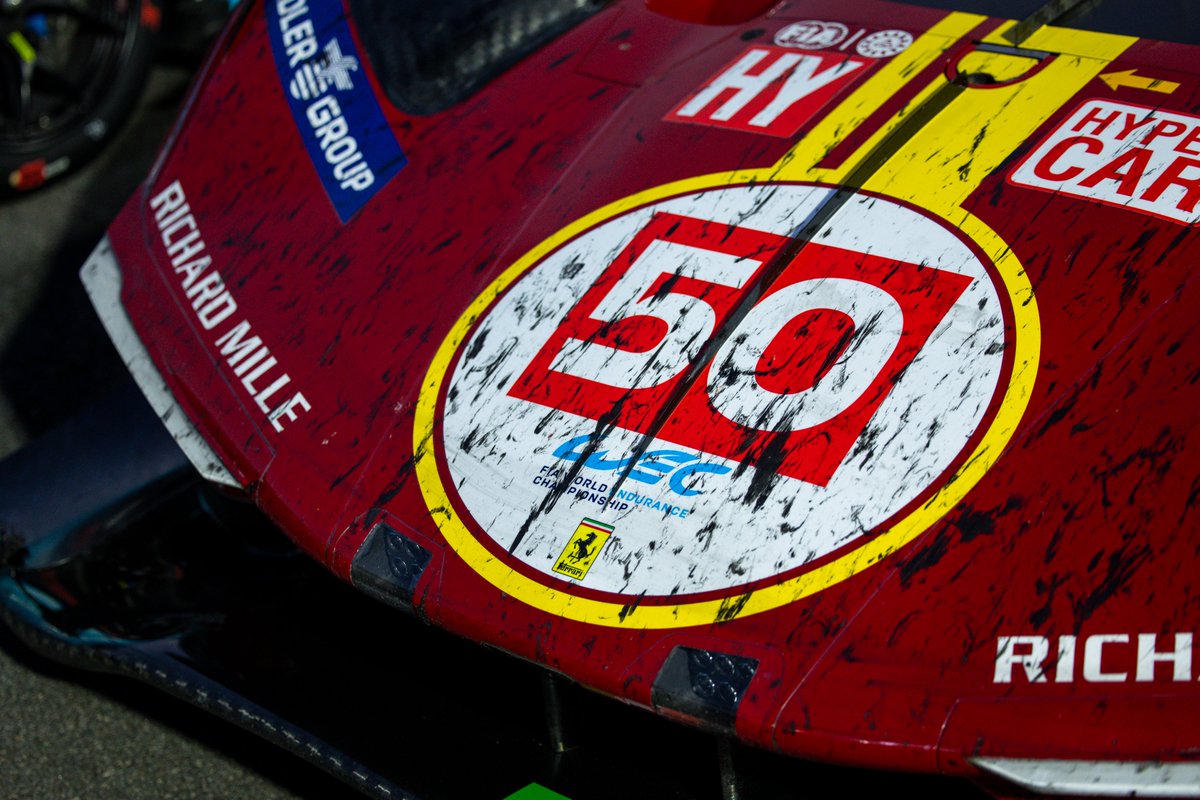 FIAWEC's tweet image. Battle scars on beautiful cars 😮💨
#WEC #6HSaoPaulo