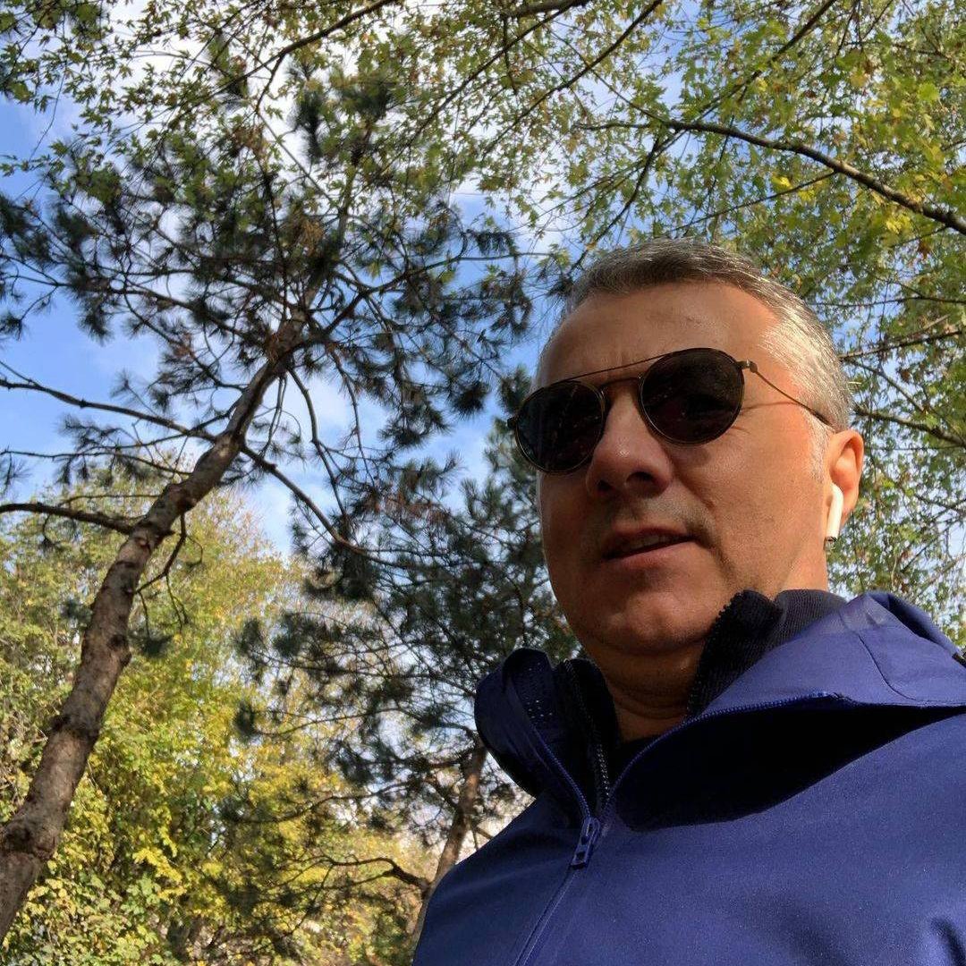 Hallo, es ist Montagmorgen 🌞🌄 hier hoffe ich, dass Sie schöne Tage haben