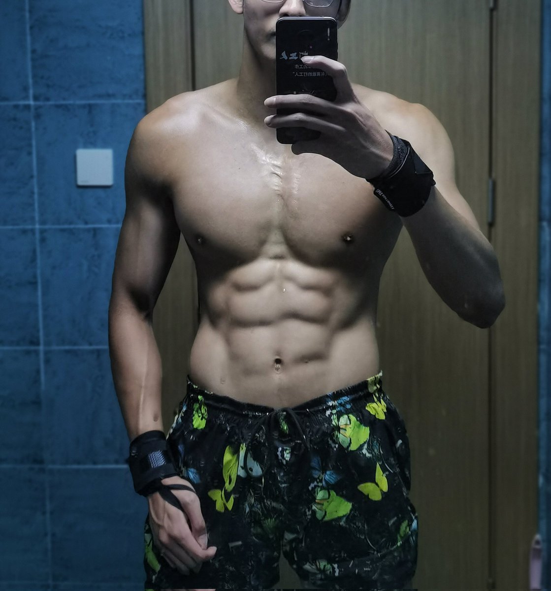 Master丶 tweet media