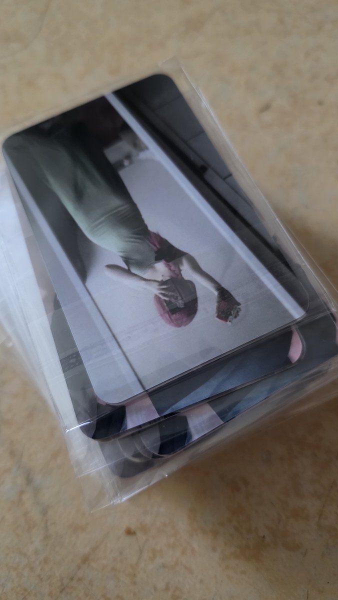 I printed out a lot of copies of this card and  I gave it to my parents first lol..maybe a little weird thing to give it to parent.. (They liked it)