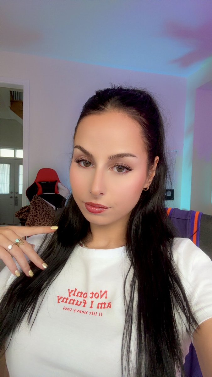 Cod ranked 

Twitch/ danielledvs
