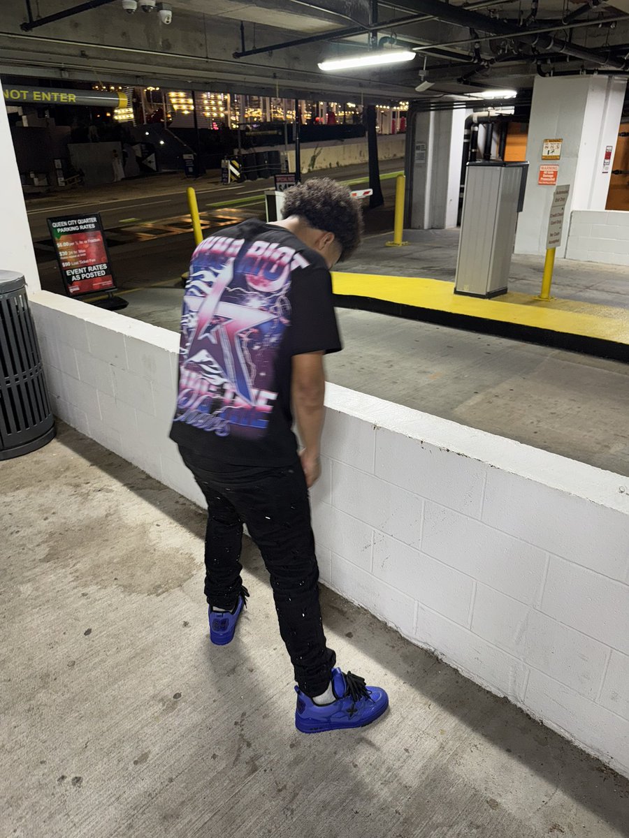 MichaelWorks02's tweet photo. 🆗🆒
#clt #charlotte https://t.co/VvAMSeGh5L