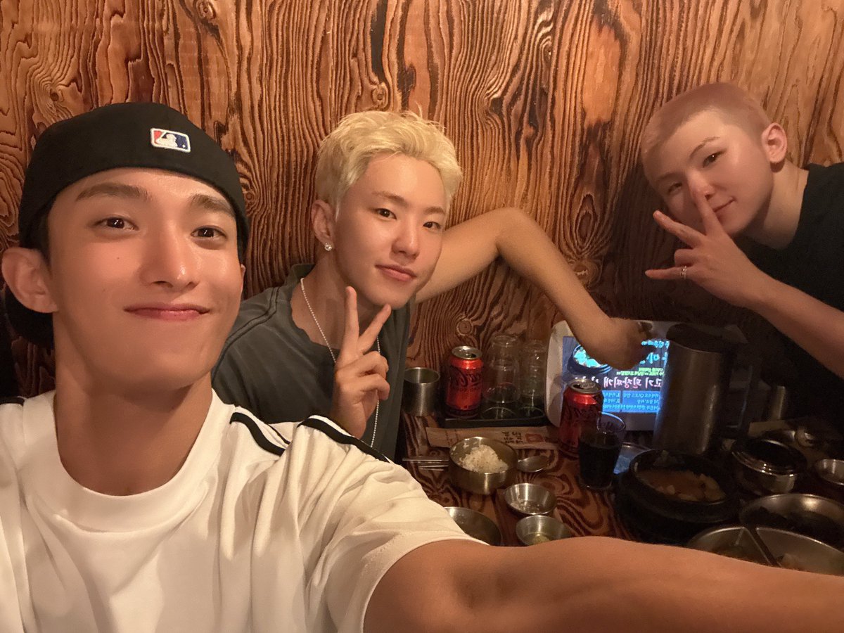 겸. tweet media