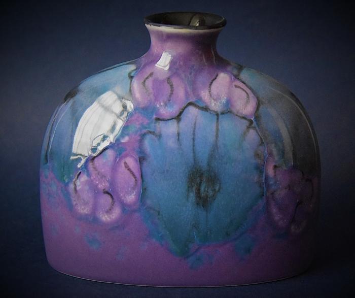 B&W Thornton of Stratford-upon-Avon (@bwthornton) on Twitter photo Poole Pottery Jasmine 12cm Small Oval Bottle Vase
#PoolePottery #Jasmine #Vase #Art #Ceramics #StratforduponAvon 
bwthornton.co.uk/poole-pottery.… Poole Pottery Jasmine 12cm Small Oval Bottle Vase
#PoolePottery #Jasmine #Vase #Art #Ceramics #StratforduponAvon 
bwthornton.co.uk/poole-pottery.…