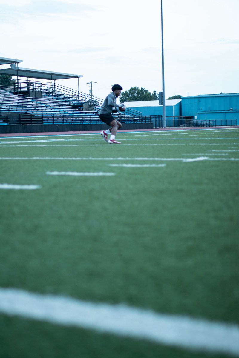 J_JacobsFord26's tweet image. Grind don’t stop Go Owls 👐🏽🦉 #WE #FLIGHTCLUB26 #AGTG