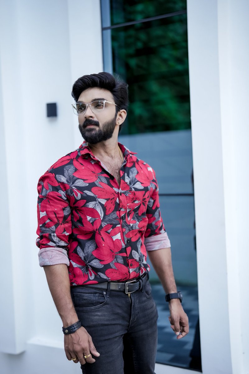 Floral but fierce 😍♥️