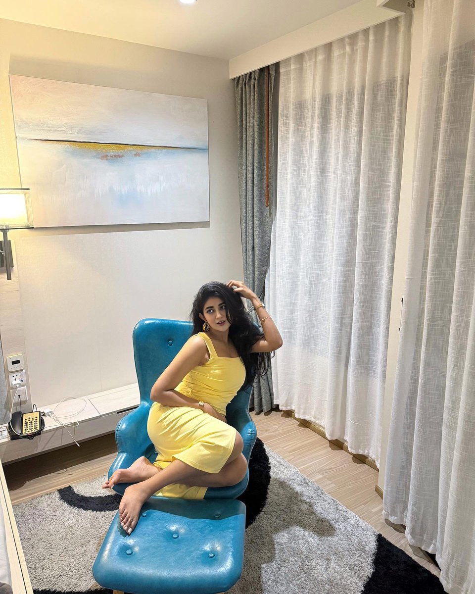 #dimplehayathi 💛
