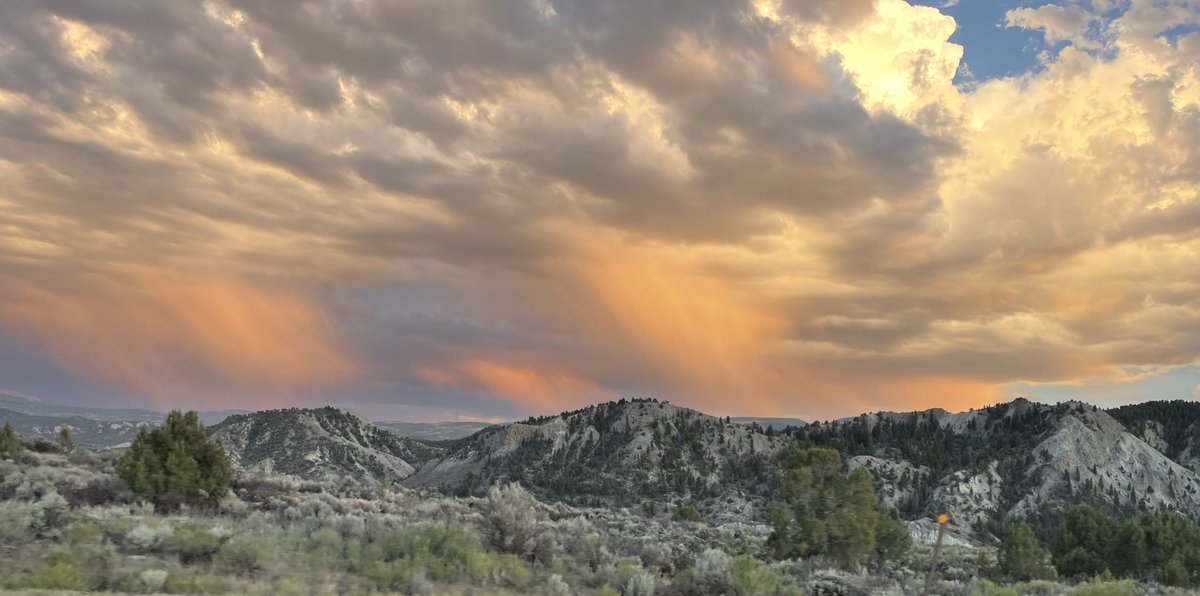 HuntClancy's tweet photo. the American west is unsurpassed https://t.co/c2z4ibjxro