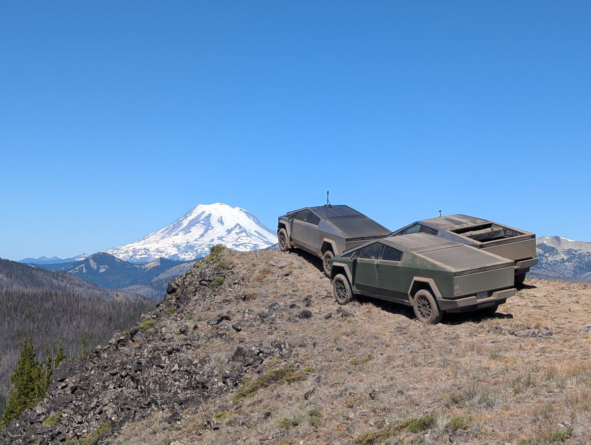 DaveMattson's tweet image. WA BDR section 2 - amazing alternate route at Bethel Ridge. 99° outside and AC cranking, lots of trails are pure dust and the HEPA took it like a champ.