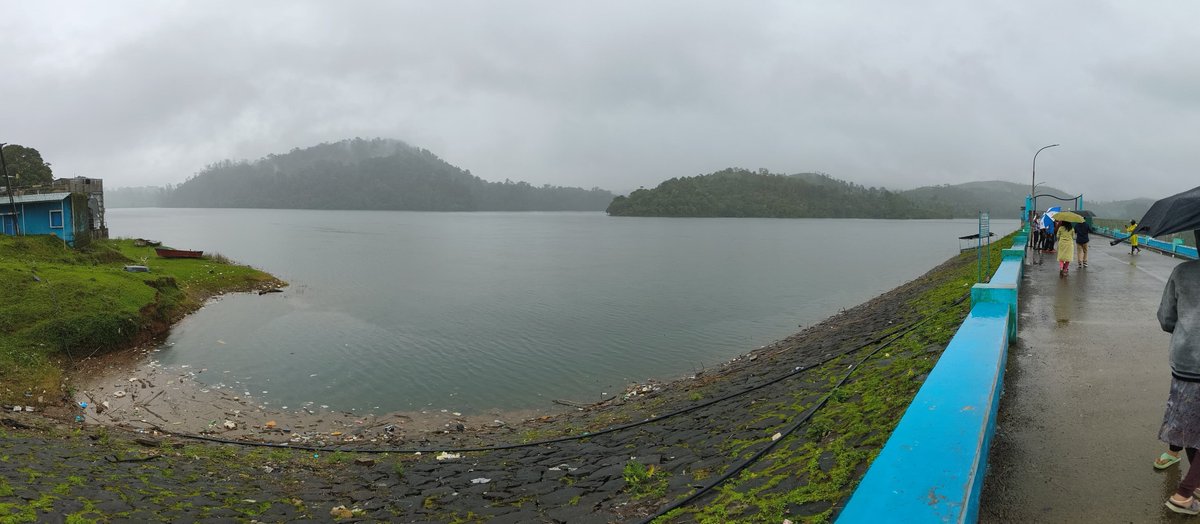 kalyanasundarsv's tweet photo. #Valparai Taluk 
Today Morning #Rainfall  
Report: 14.07.2025.  
#Cincona - 14 mm 
#Chinnakallar - 15 mm
#PAP camp - 13 mm
#Taluk office - 11  mm
#Sholayar- 5 mm

14.07.2025  06.00 am
TN #SholayarDam
WL:3288.35/ 3295.00 ft
Ht:158.35 /165 ft
St:5293.16/5677.09mcft
I/f:1163.54c/s 
O/f: Spil‍lway: 10.00c/s
Saddle: nil
Ph 1: 805. 70c/s
Ph 2: 639.19 c/s
Ph 1 bypass : 50.00 c/s
Ph 2 bypass : nil
Total o/f :1504.89 c/s
Rf: 5.00mm

PC:Lokesh krishnan